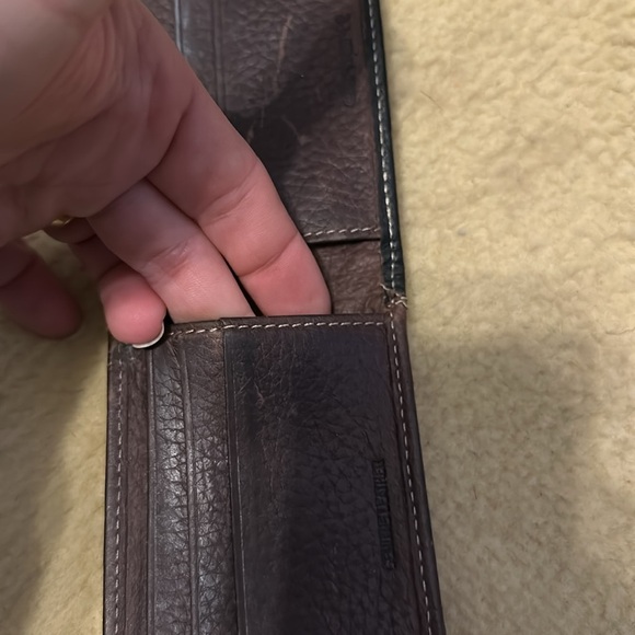 Carhartt Men's Rugged Front Pocket Wallet - Brown/Black​ - Picture 7 of 8